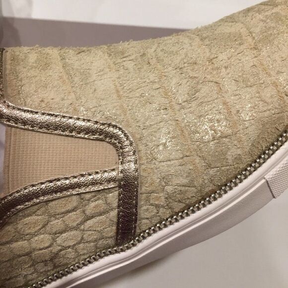 Botkier Ivory Crcodile print - Picture 2 of 7